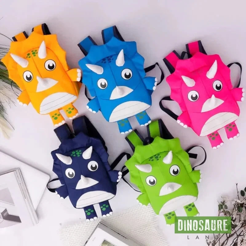 cartable dinosaure triceratops