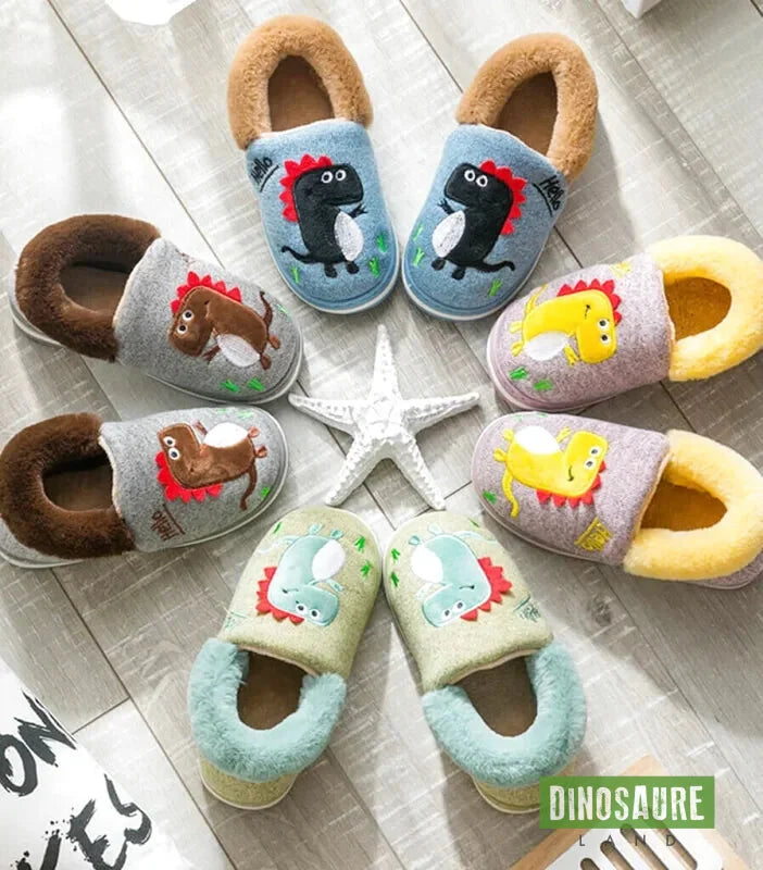 chaussons polaires dinosaure enfant